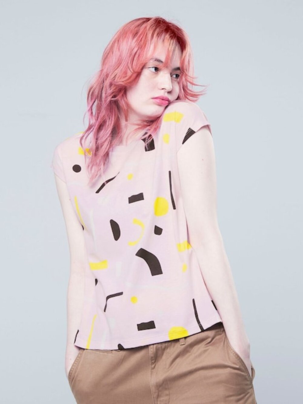 Dusen Dusen x Uniqlo blush pink patterned tee size XS
